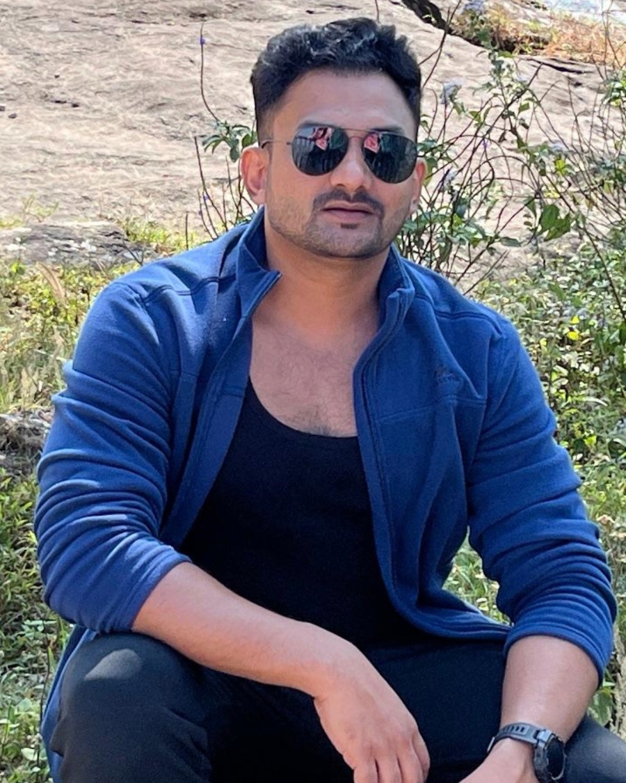 SIRAJ HASSAN