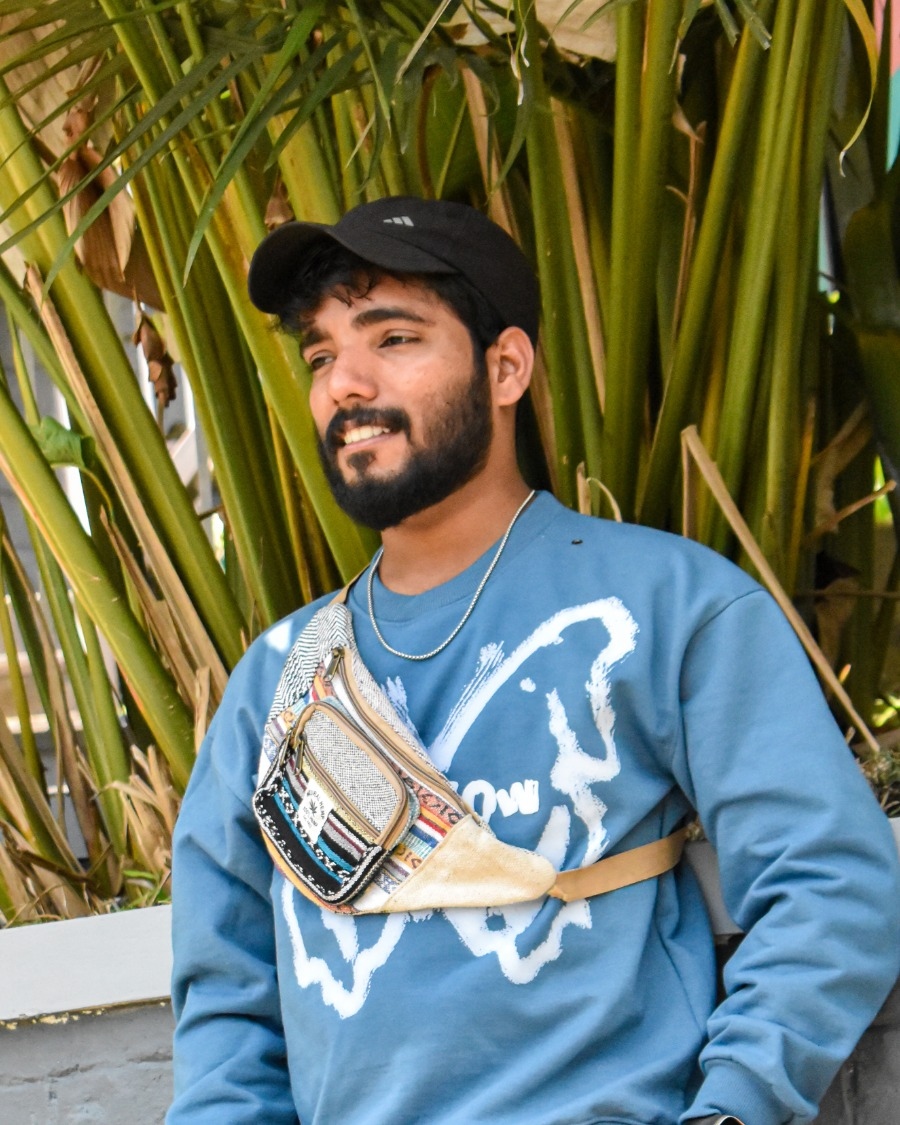 AKHIL RAJ V V