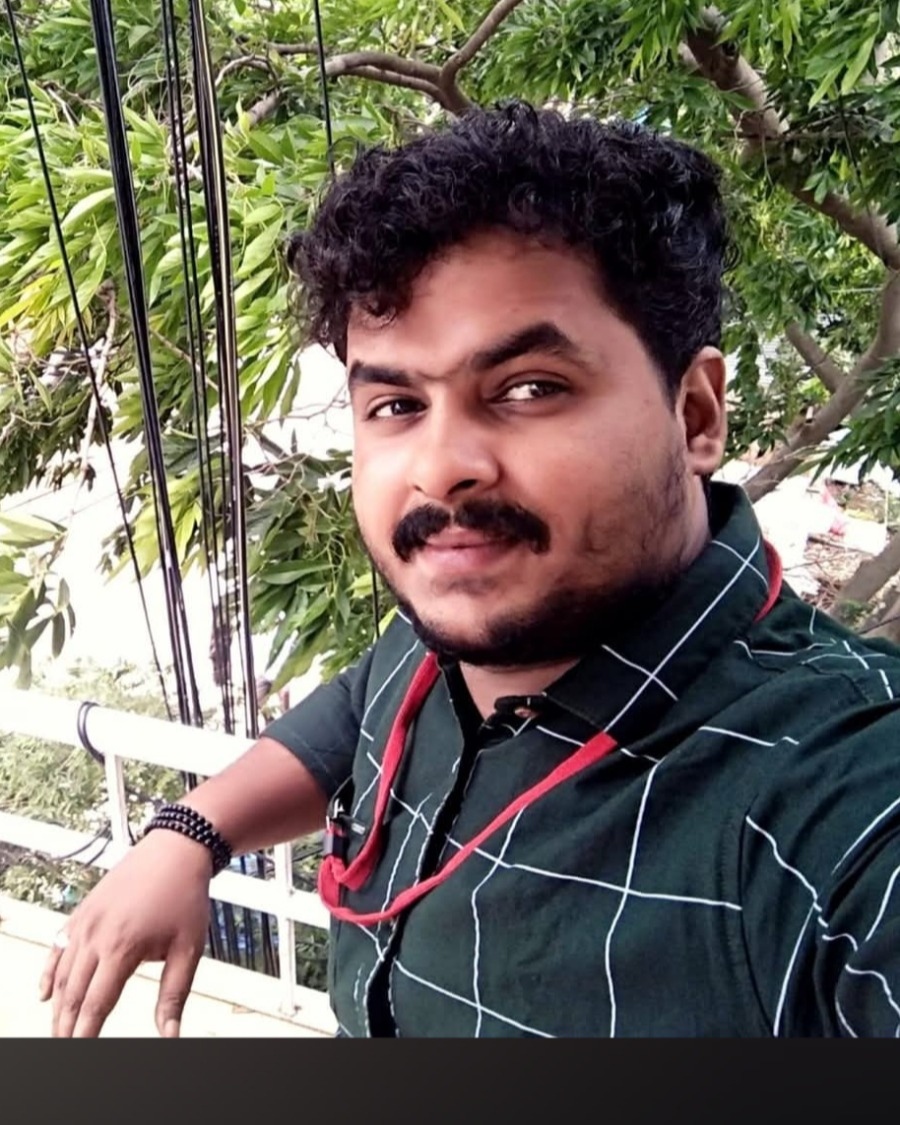 AKSHAY KRISHNA AM