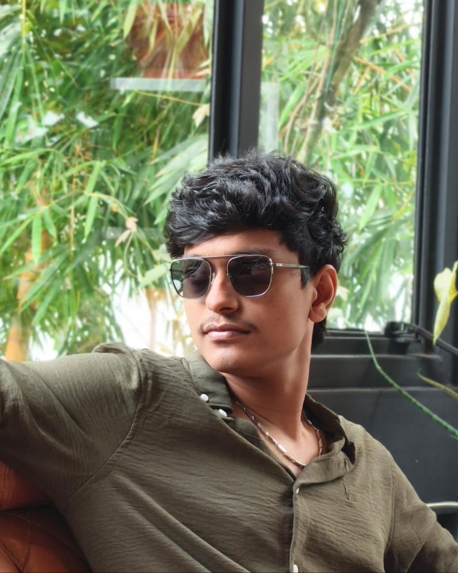 ADHI DAS