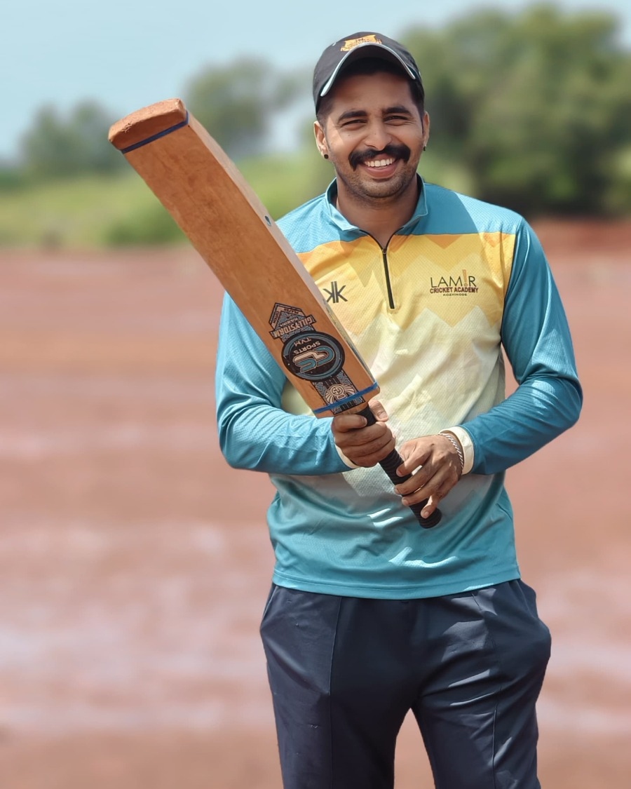 VYSHNAV