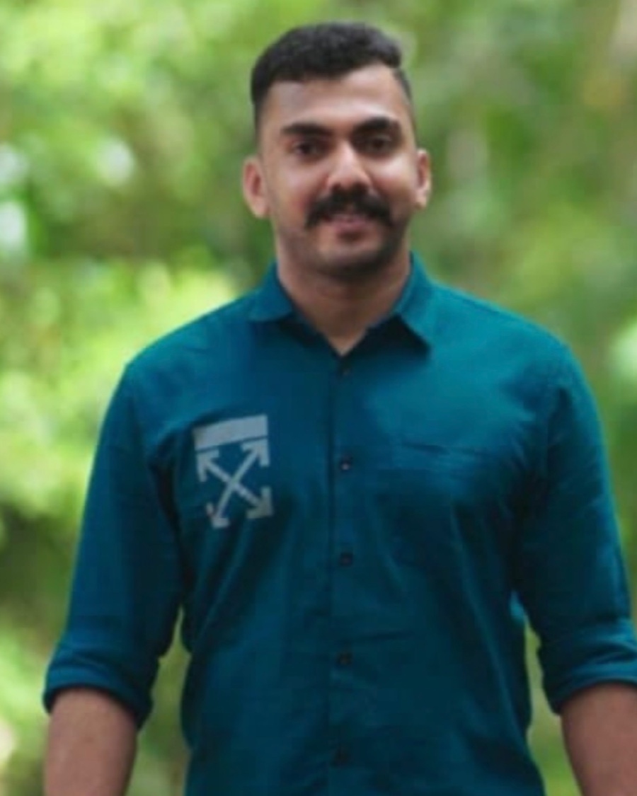 RAGESH K